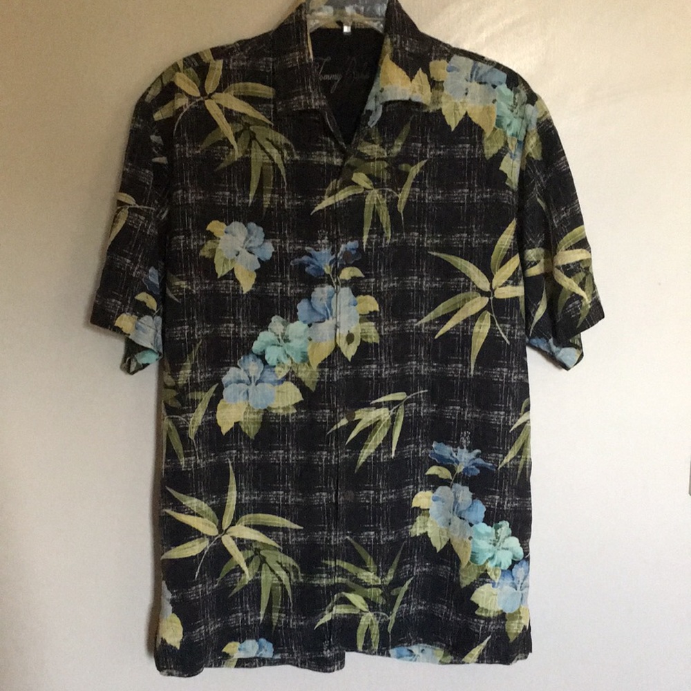Tommy Bahamas silk Hawaiian shirt - size S